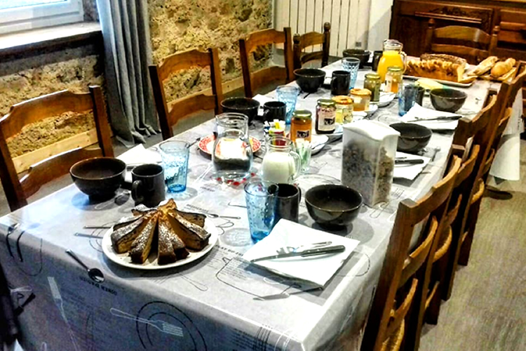 Photo petit déjeuner 1 - Bienvenue à la Vérénerie -  Chambres et table d'hôtes